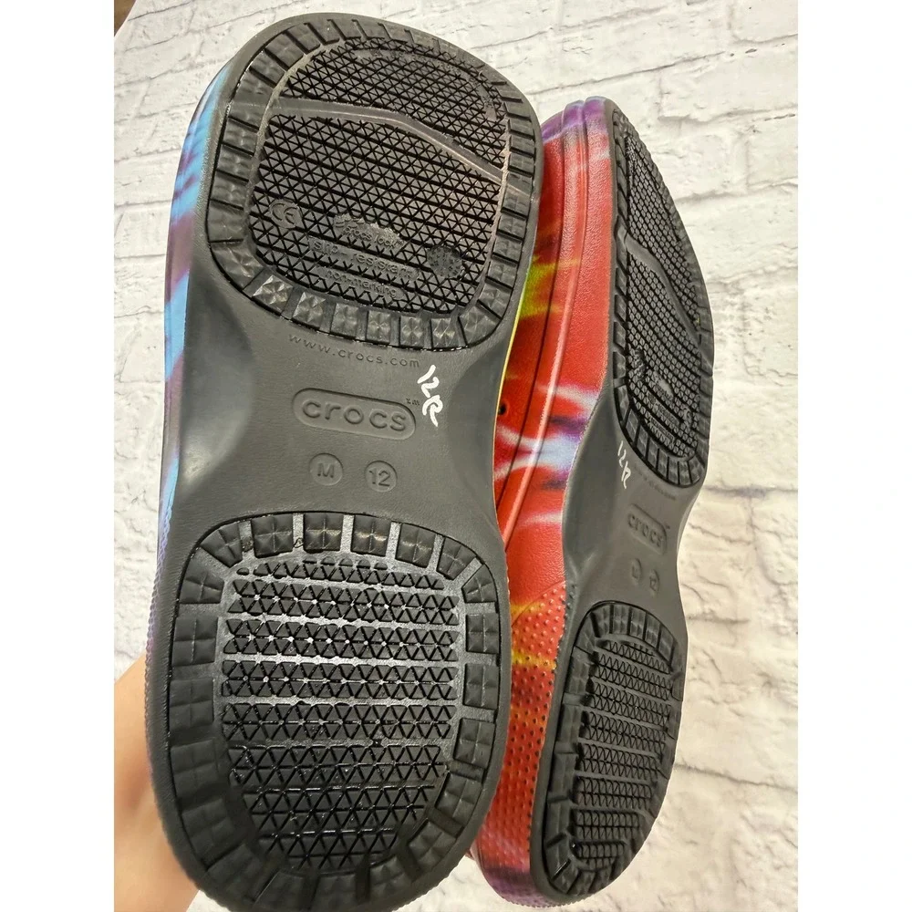 Crocs Bistro Clogs Mens 12 Color Excellent Tie Dye Slip Resistant Work Shoe